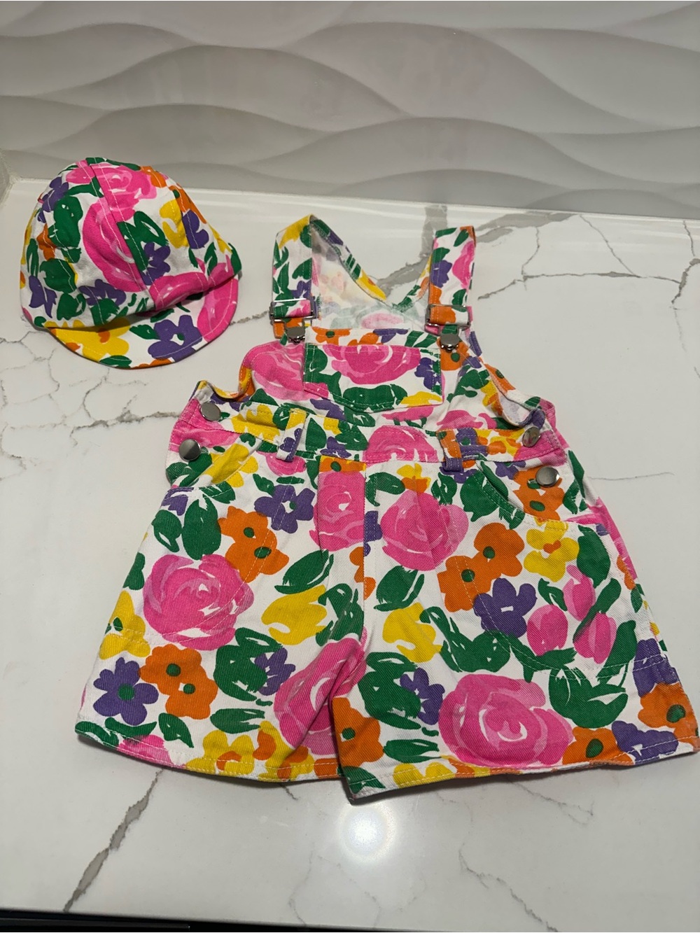 Vtg 1990s Lightning Bug Bright Floral  Bib Shortalls Size 5 W/Hat Cottage Core